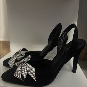 Elegant Black Heels with Rhinestone Bow